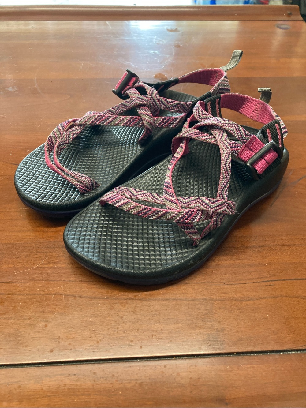 Kids Pink Strappy Outdoor Sandals